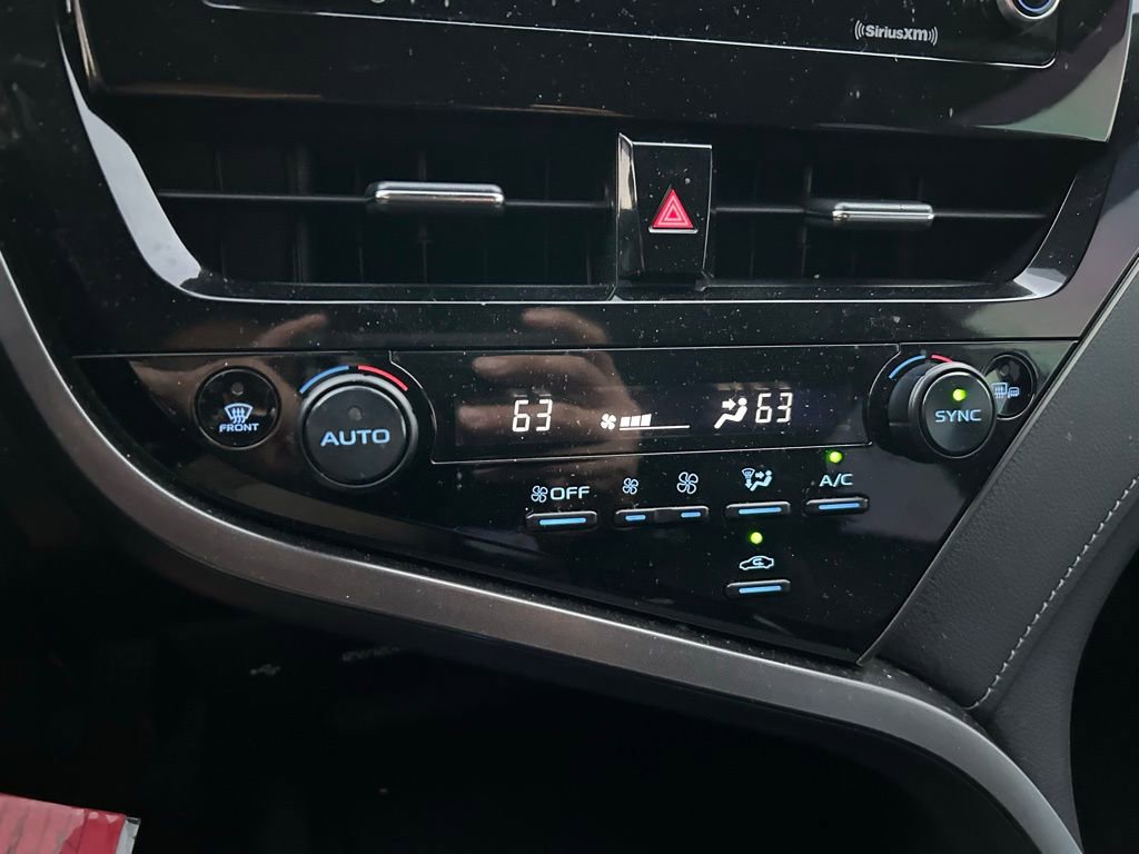 Certified 2022 Toyota Camry SE w/ Carpet Mat Package (TMS) image 26