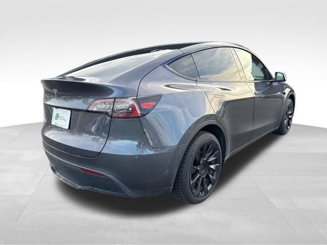 Used 2023 Tesla Model Y Long Range image 8