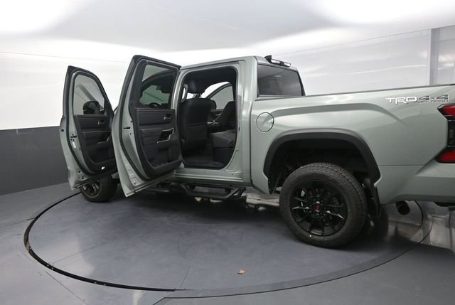 Used 2025 Toyota Tundra Limited w/ TRD Off-Road Package AWD/4WD image 42