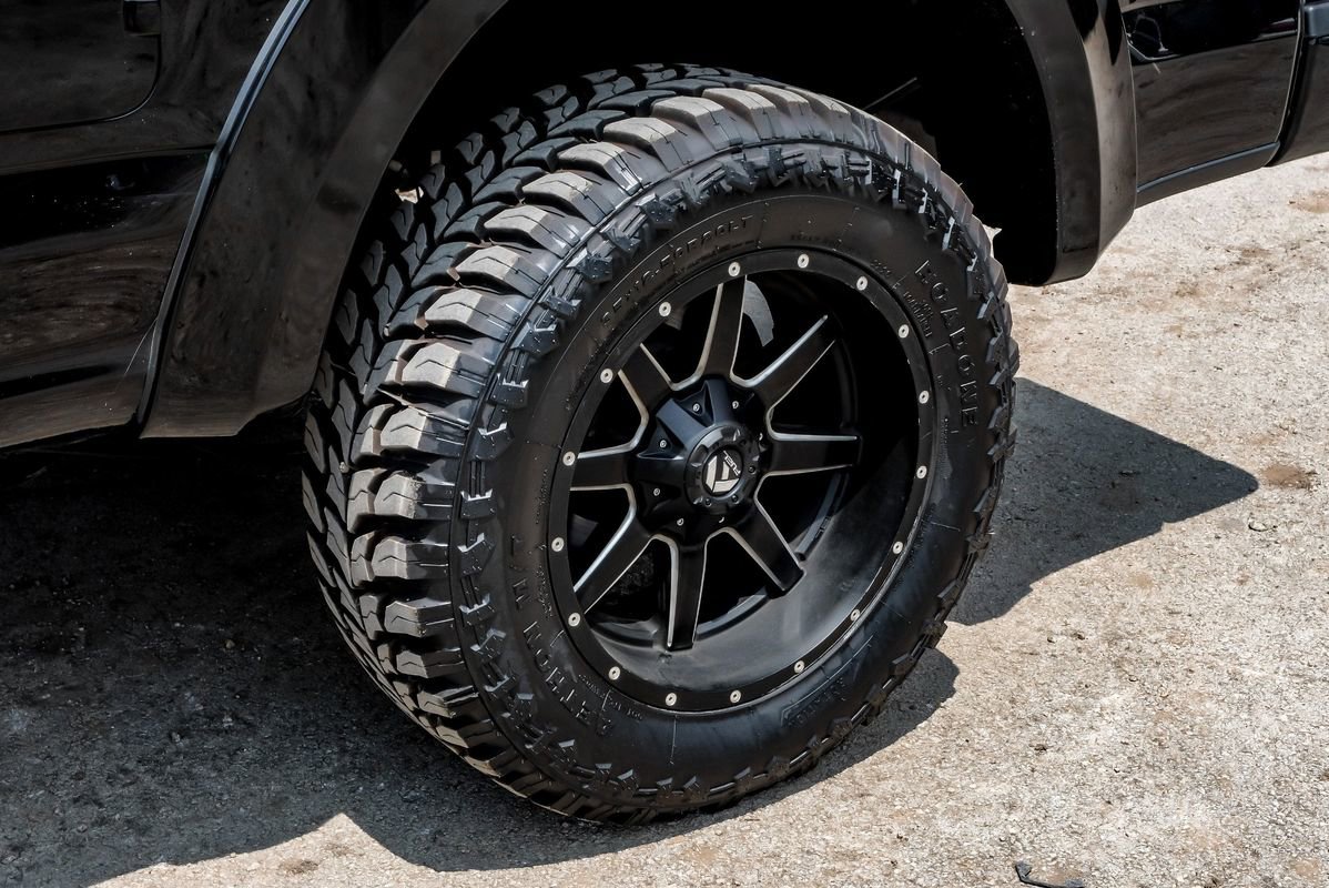 Used 2020 Ford F250 Lariat w/ Lariat Ultimate Package AWD/4WD image 63