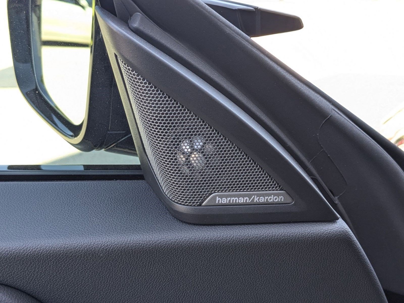 Used 2025 BMW M240i Coupe w/ Premium Package image 14