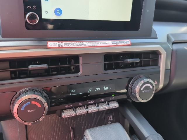 Used 2025 Toyota Tacoma SR5 image 18