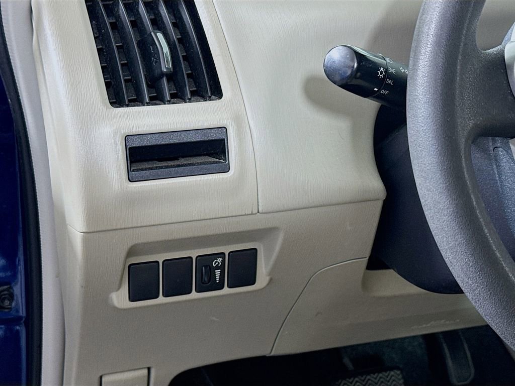 Used 2014 Toyota Prius V Three FWD image 10