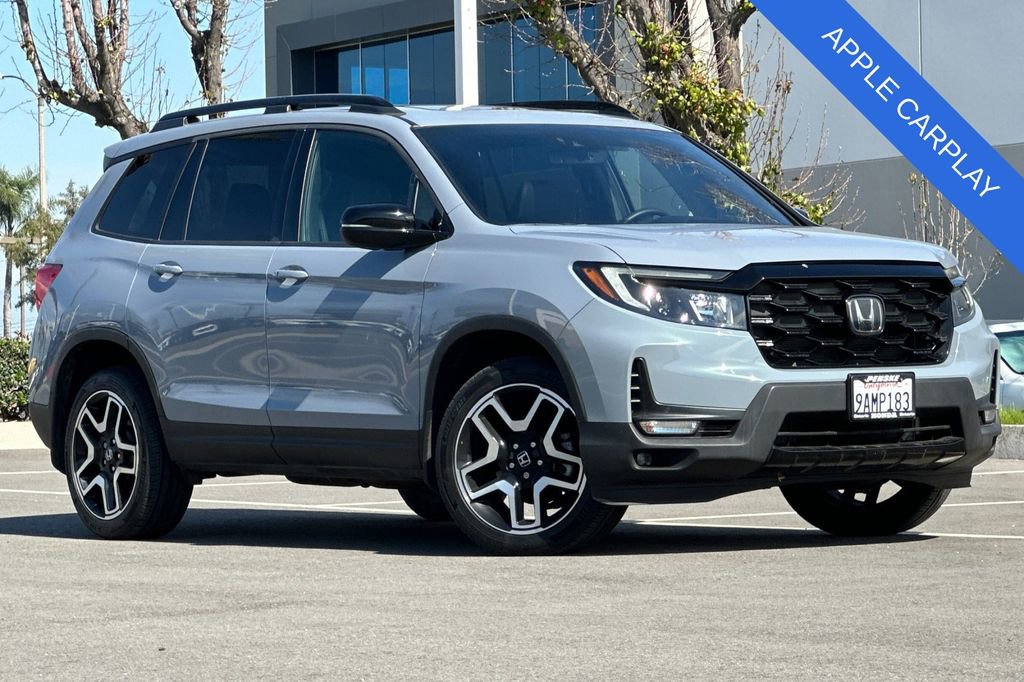 Used 2022 Honda Passport Elite image 2