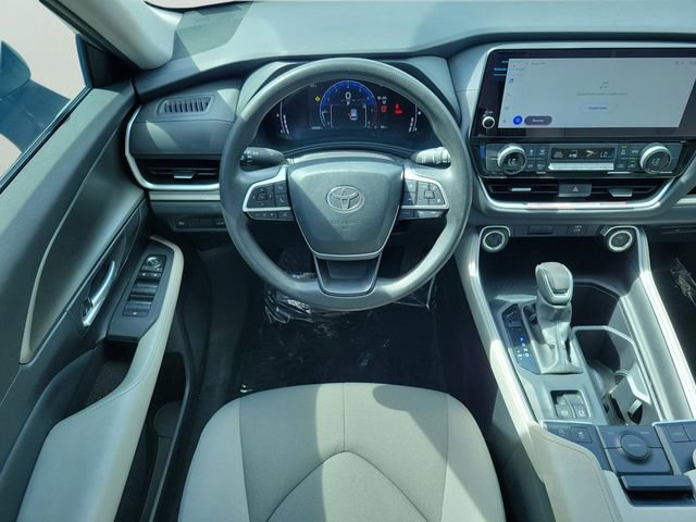 Used 2025 Toyota Grand Highlander FWD image 11