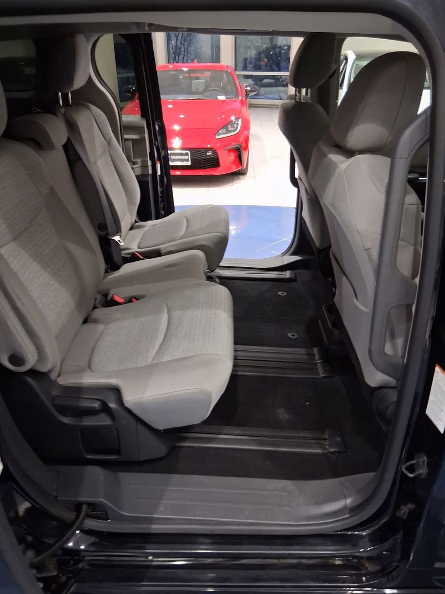 Used 2022 Toyota Sienna LE image 9