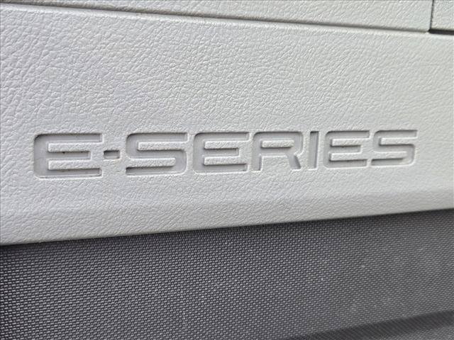 Used 2014 Ford E-350 and Econoline 350 XLT RWD image 6