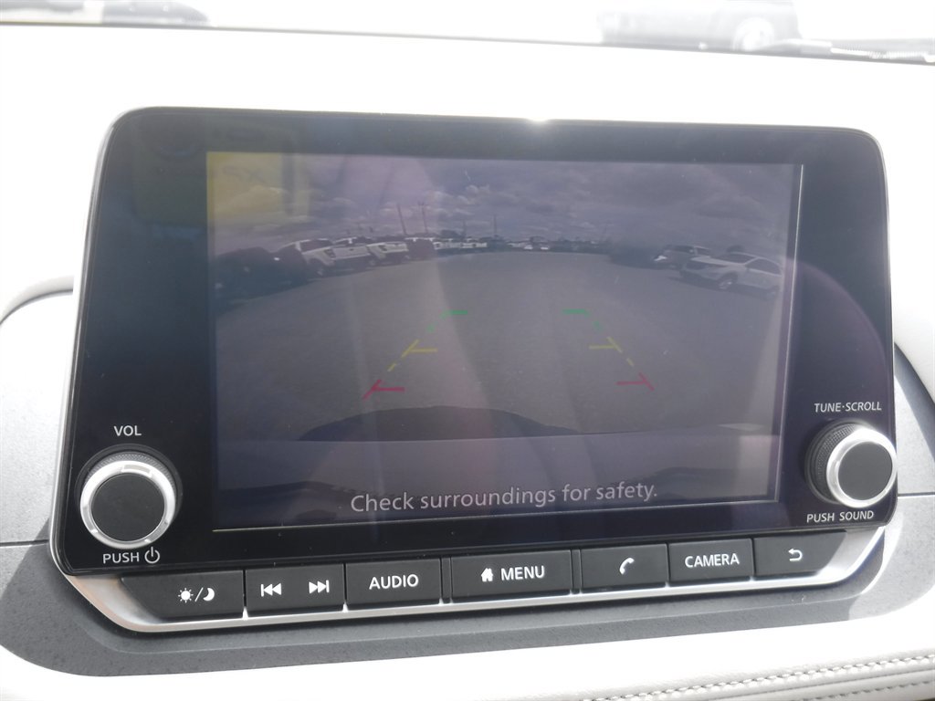 Used 2024 Nissan Rogue SV AWD/4WD image 19