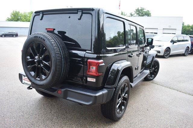 Used 2025 Jeep Wrangler Sahara 4xe AWD/4WD image 8