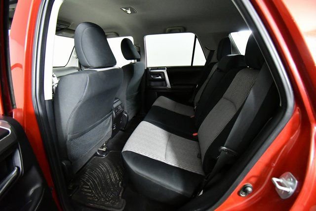 Used 2015 Toyota 4Runner SR5 image 24