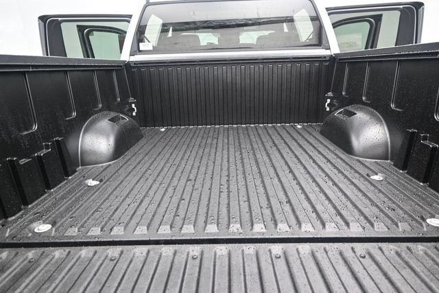 New 2026 Toyota Tundra Limited AWD/4WD image 14