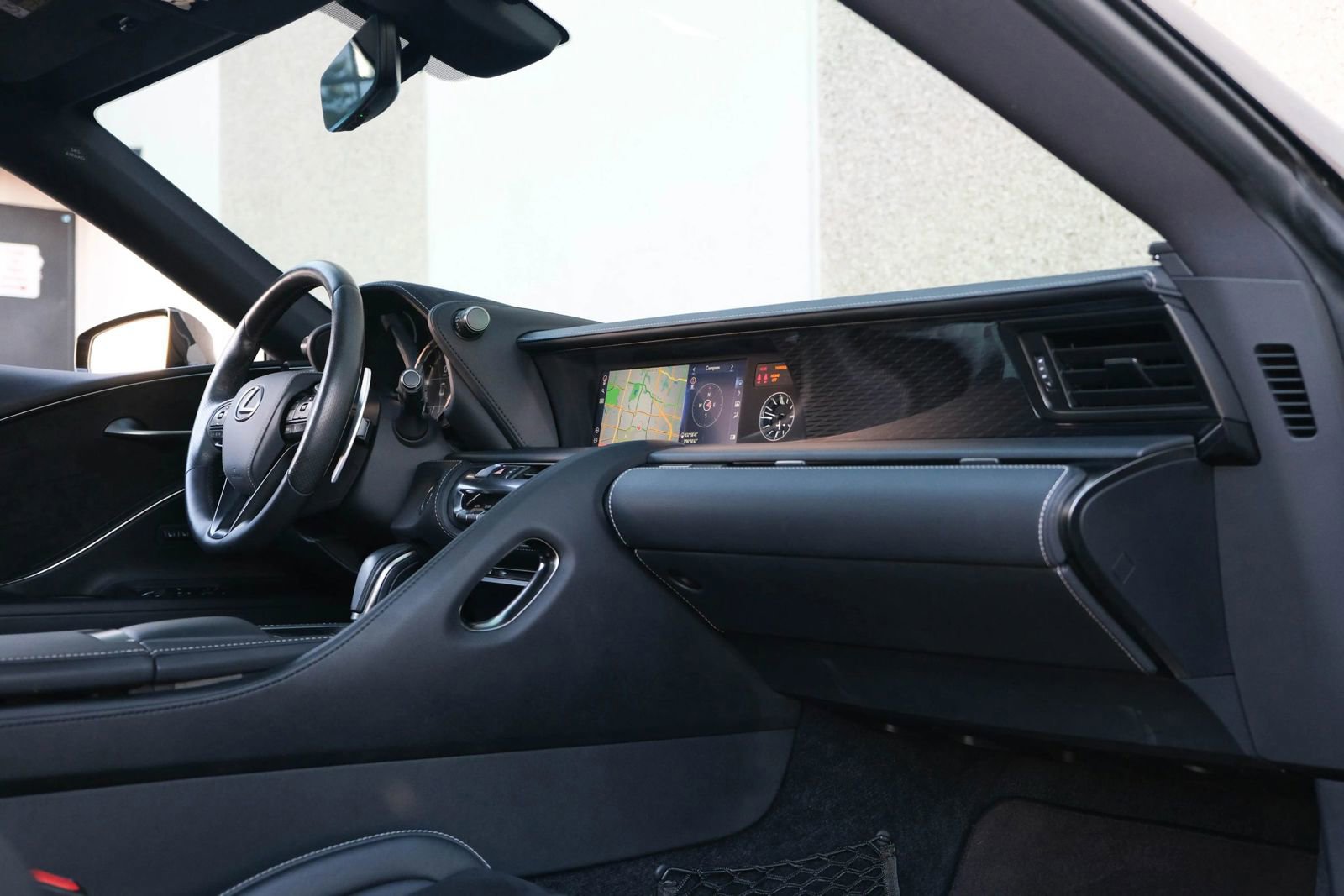 Used 2021 Lexus LC 500 Coupe w/ Carbon Fiber Package image 26