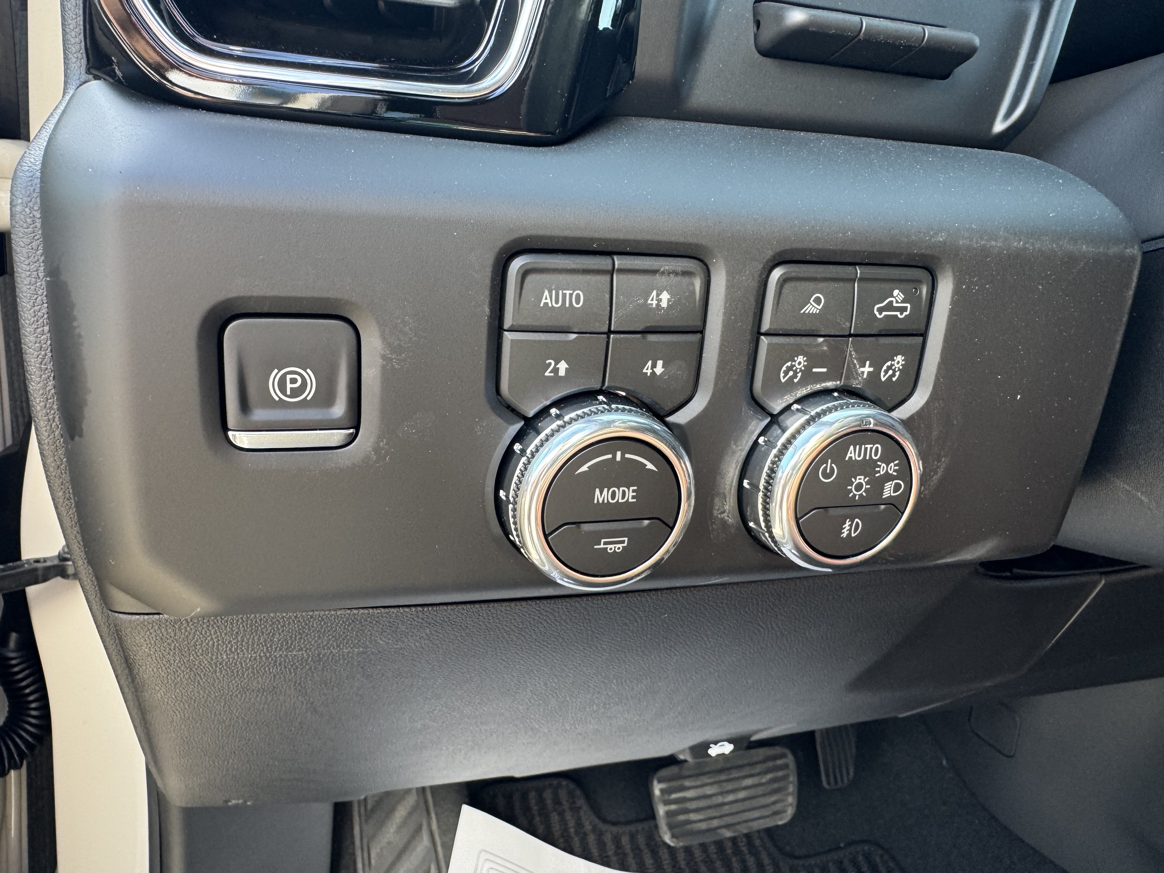 New 2026 GMC Sierra 1500 Denali Ultimate AWD/4WD image 14