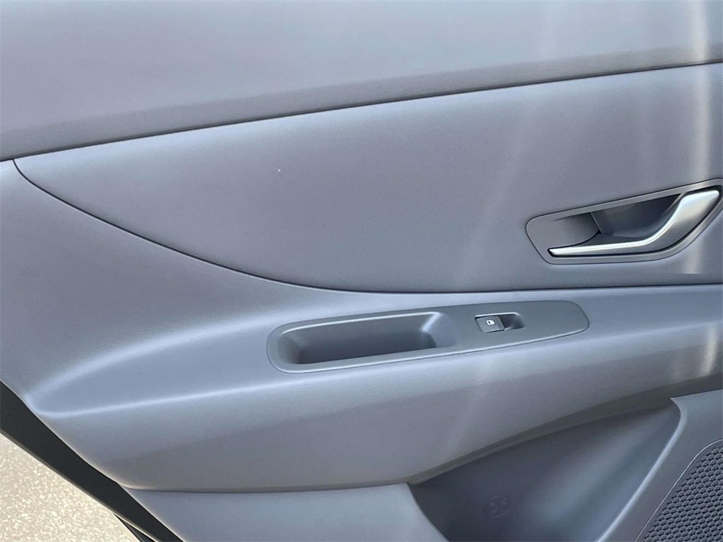 New 2026 Hyundai Elantra SEL Sport image 9