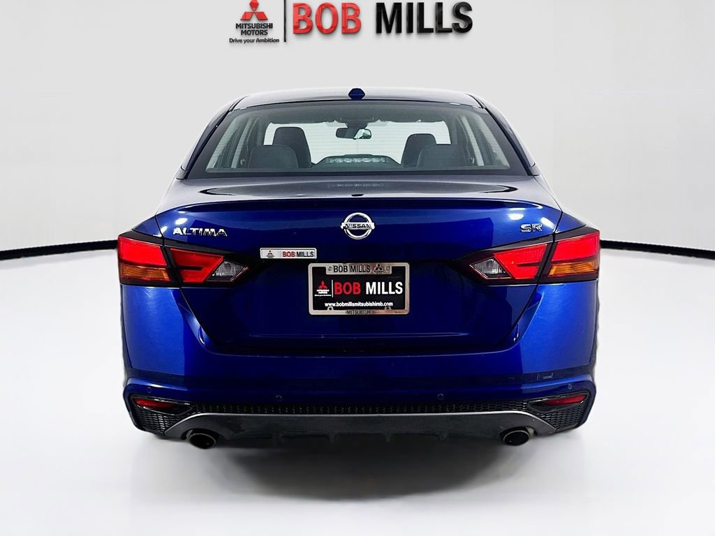 Used 2022 Nissan Altima 2.5 SR FWD image 6