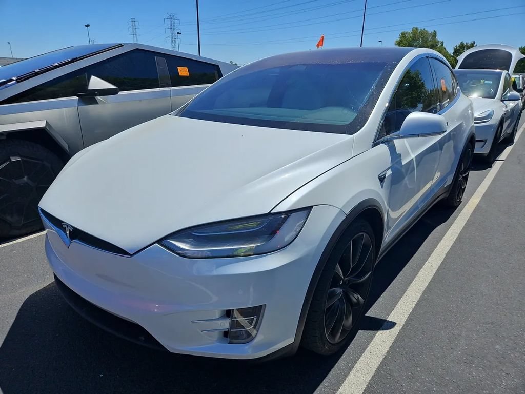 Used 2020 Tesla Model X Long Range AWD/4WD image 4
