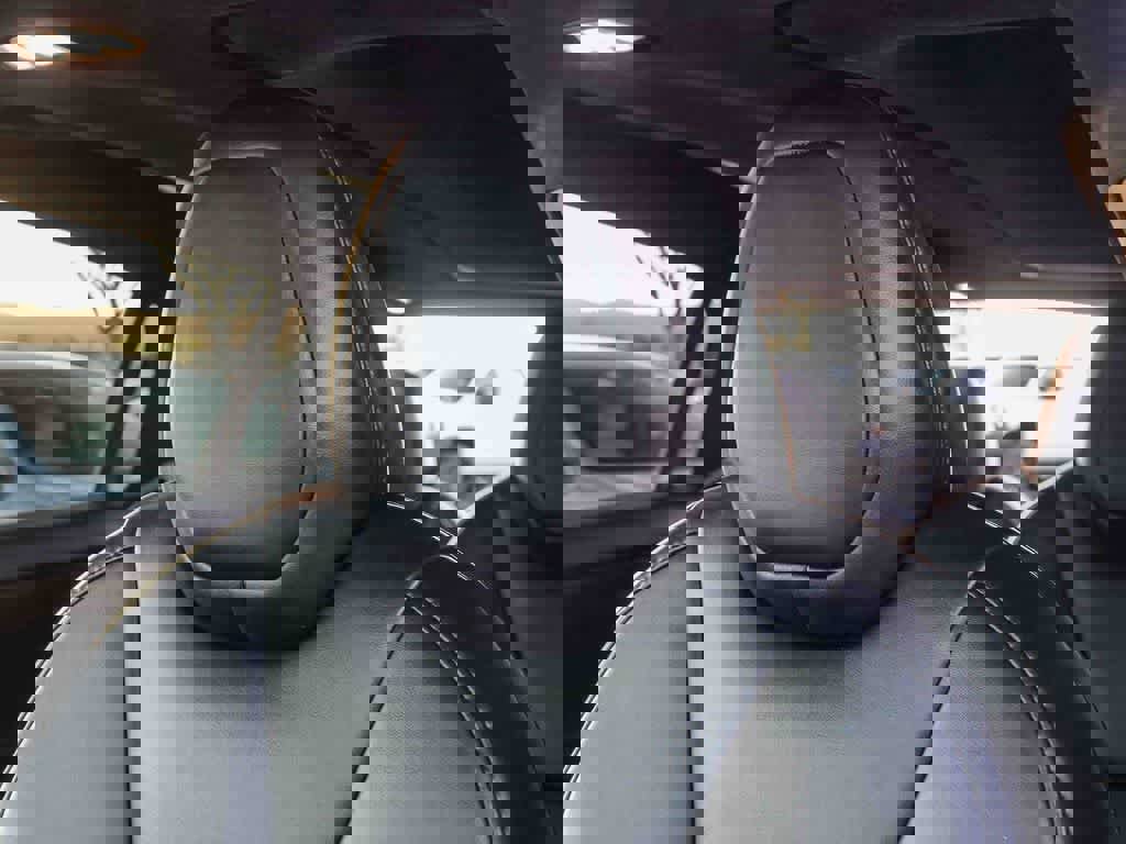 Used 2021 Tesla Model X Long Range image 27