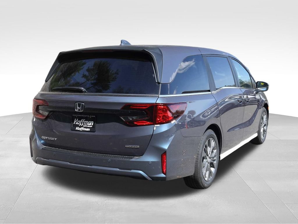 New 2026 Honda Odyssey Touring image 5