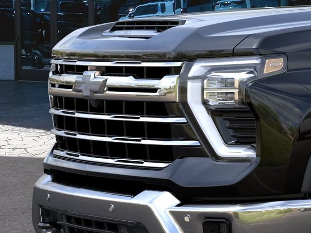 New 2026 Chevrolet Silverado 2500 LTZ w/ LTZ Premium Package AWD/4WD image 13