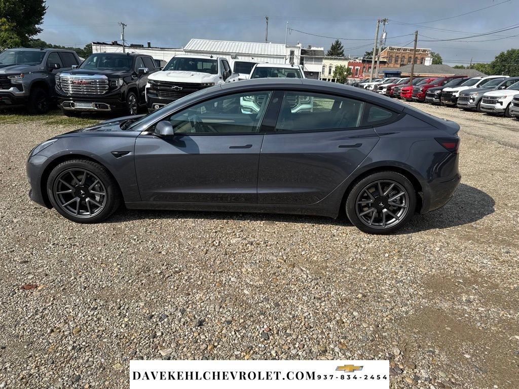 Used 2022 Tesla Model 3 Long Range AWD/4WD image 2