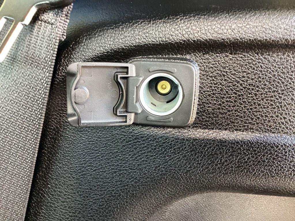 Used 2025 Jeep Grand Cherokee L Altitude image 18