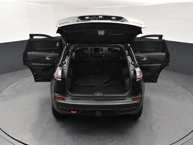 Used 2022 Jeep Cherokee Trailhawk w/ Trailer Tow Group AWD/4WD image 29