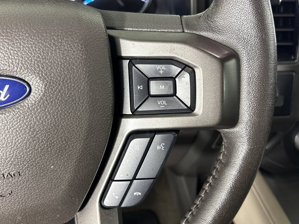 Used 2019 Ford Expedition XLT w/ Equipment Group 202A AWD/4WD image 20