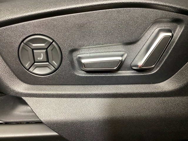 New 2025 Audi Q7 3.0T Prestige image 13