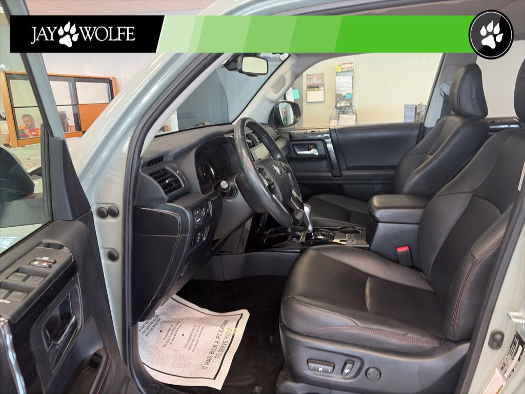 Used 2022 Toyota 4Runner TRD Off-Road Premium w/ TRD Black Wheel Package (TMS) AWD/4WD image 10
