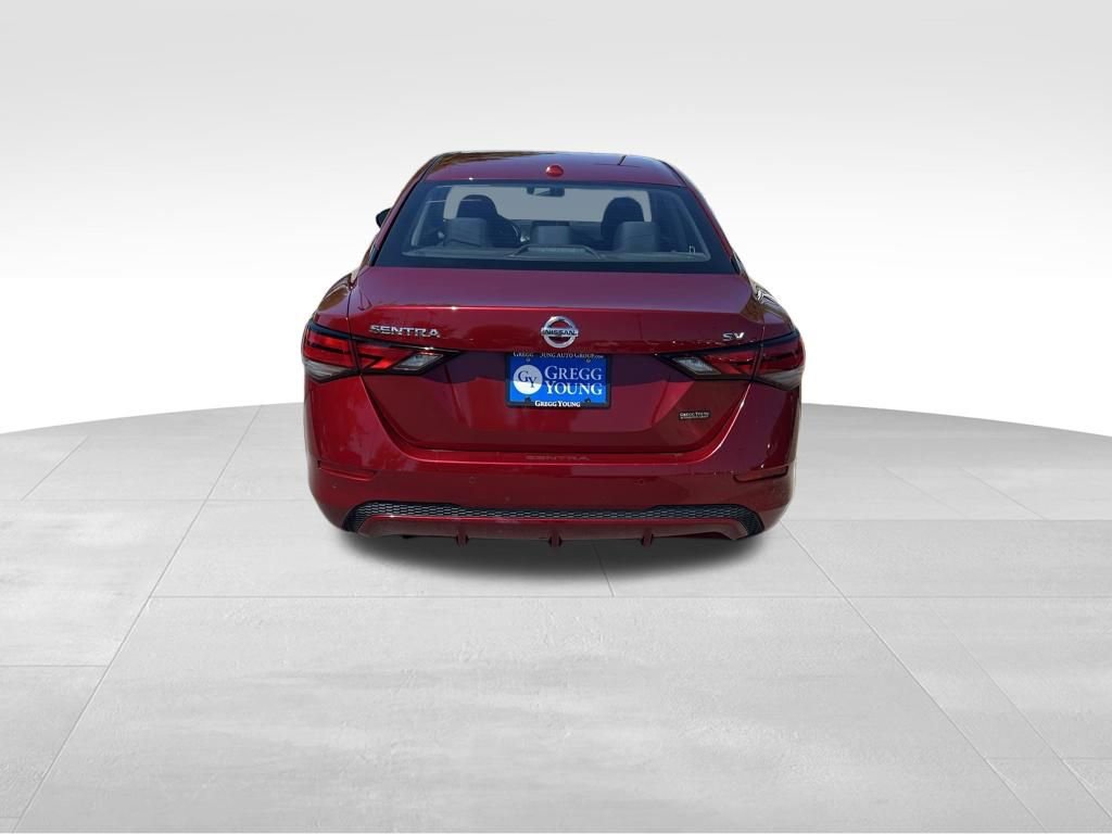 Used 2020 Nissan Sentra SV FWD image 4