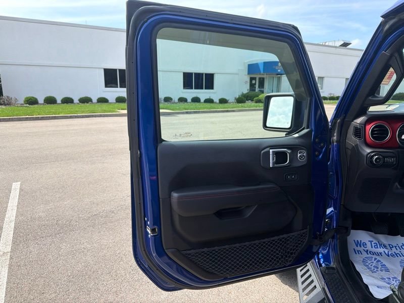 Used 2020 Jeep Wrangler Unlimited Rubicon w/ LED Lighting Group AWD/4WD image 18