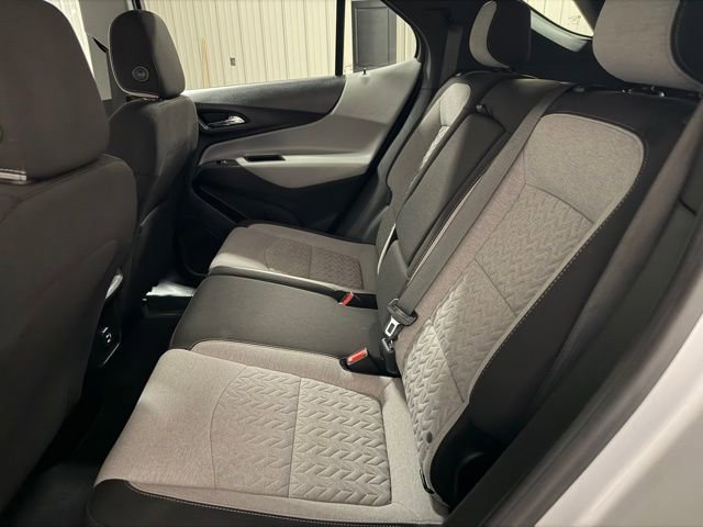 Used 2022 Chevrolet Equinox LS w/ LS Convenience Package image 17