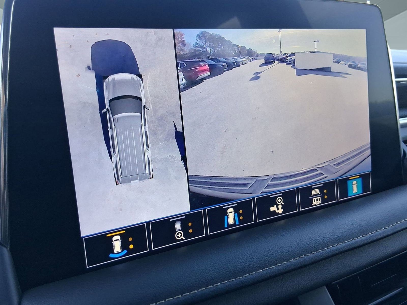 Used 2021 Chevrolet Tahoe Premier w/ Premium Package image 26