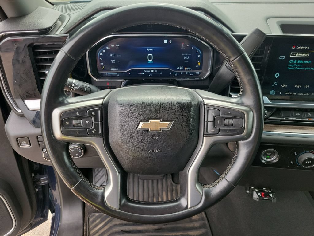 Used 2023 Chevrolet Silverado 1500 LT AWD/4WD image 23