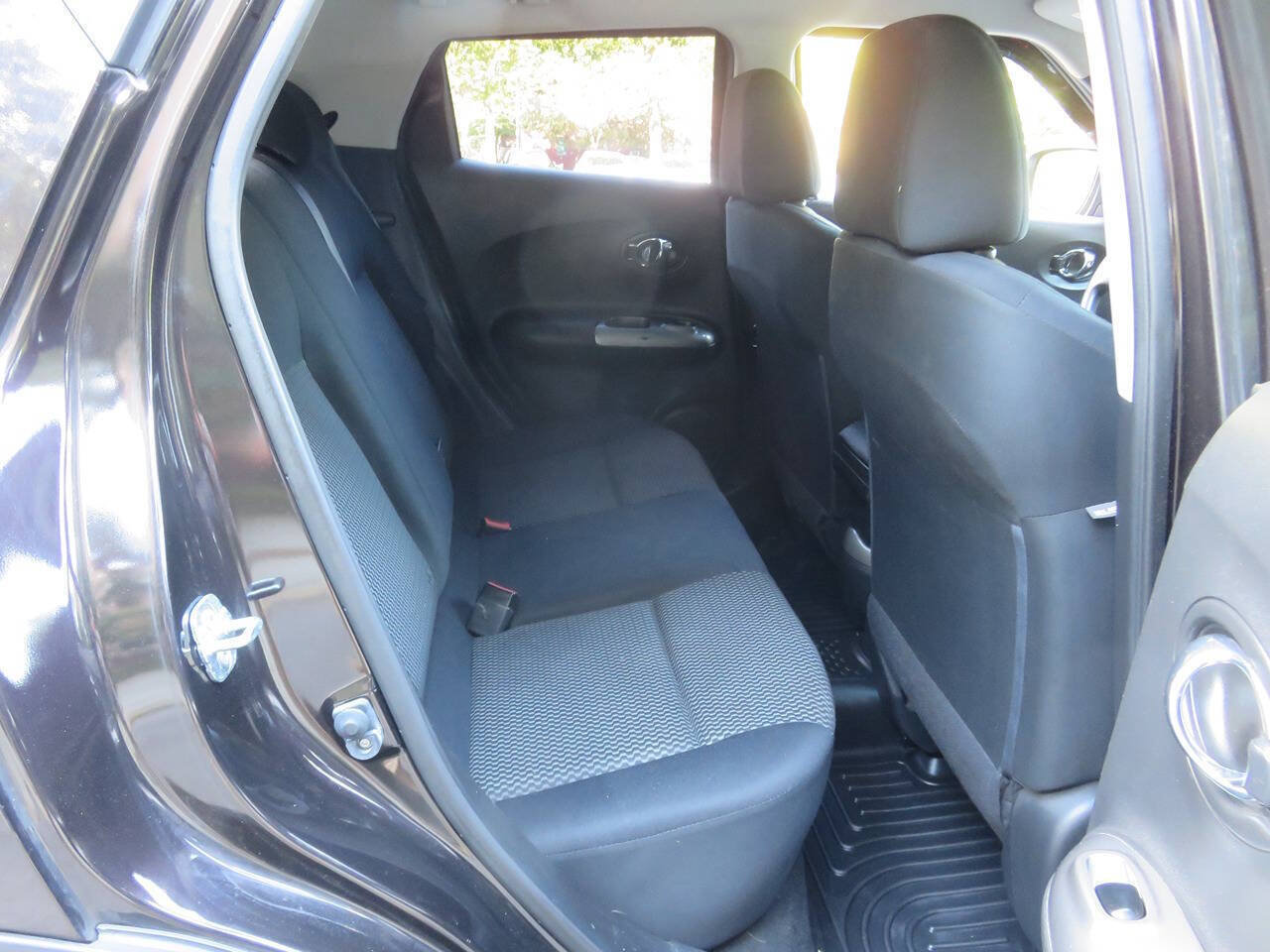 Used 2016 Nissan Juke S AWD/4WD image 21