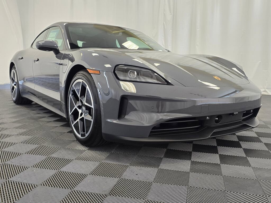 New 2025 Porsche Taycan image 10