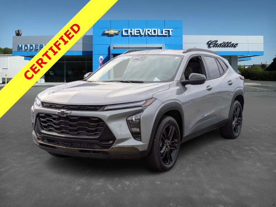 Certified 2025 Chevrolet Trax ACTIV w/ Driver Confidence Package