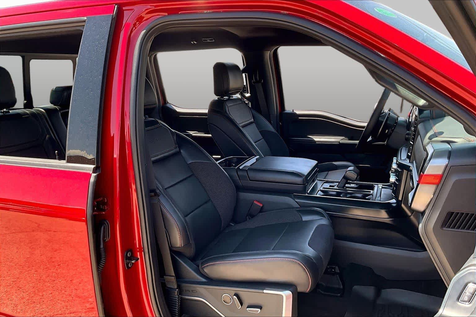 Certified 2025 Ford F150 Raptor AWD/4WD image 9