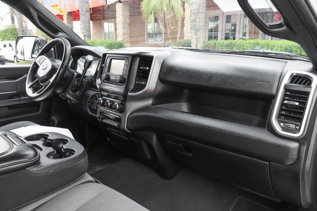 Used 2021 RAM 3500 Big Horn AWD/4WD image 35