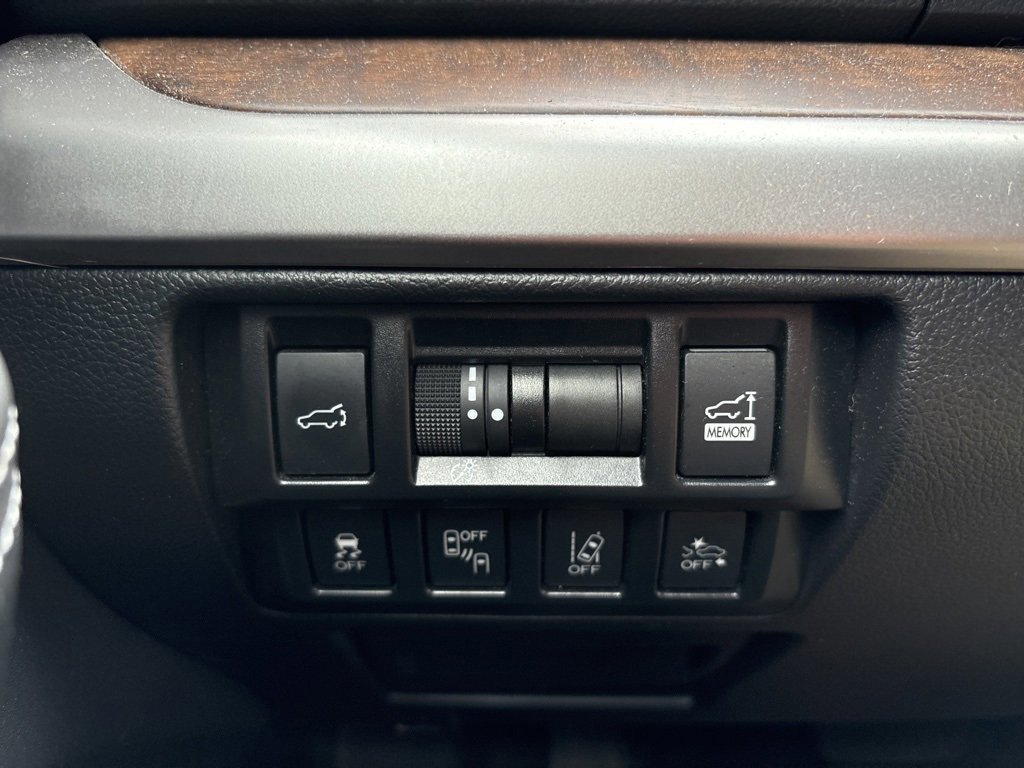 Used 2018 Subaru Outback 2.5i Limited image 21