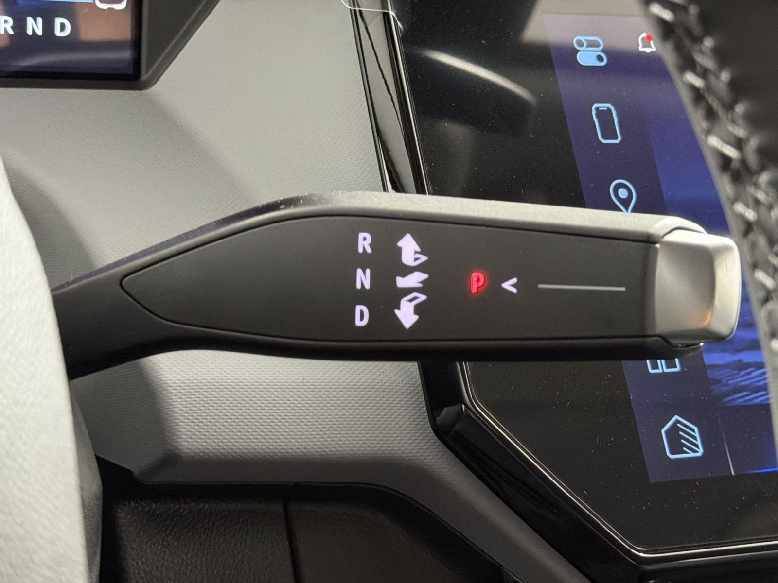 New 2027 Chevrolet Bolt LT w/ Comfort Package FWD image 22