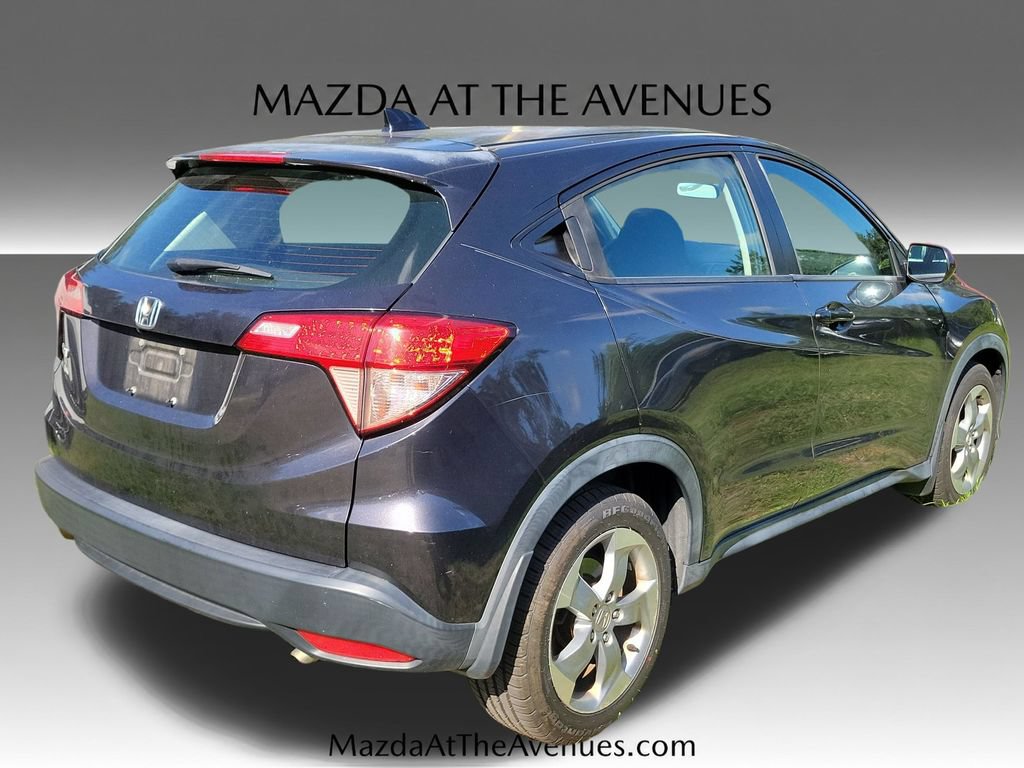 Used 2017 Honda HR-V LX image 14