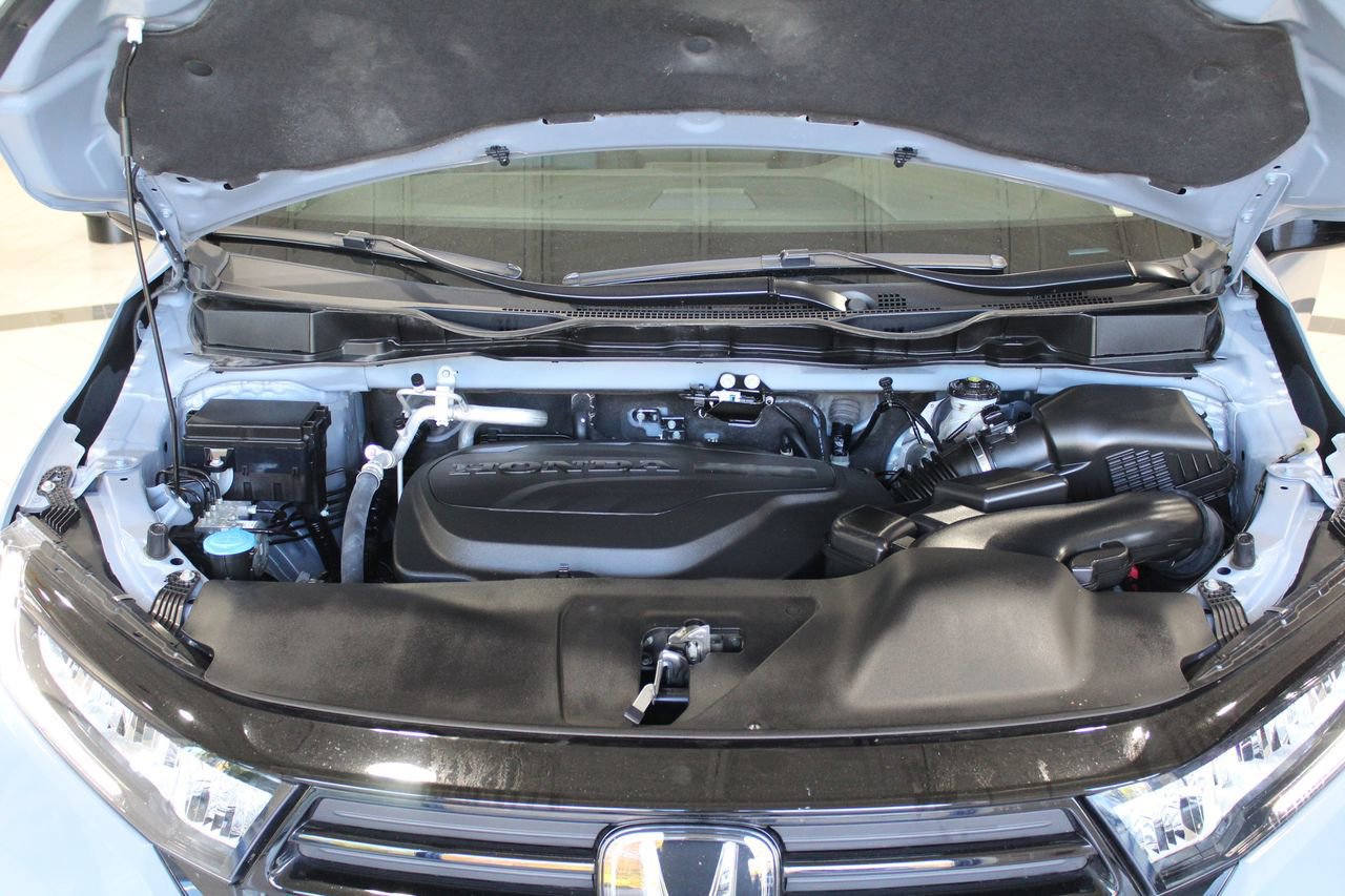 Certified 2023 Honda Odyssey Sport image 93