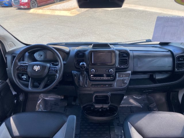 Used 2025 RAM ProMaster 2500 w/ Convenience Group FWD image 14