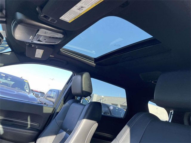 Used 2022 Dodge Durango GT w/ Blacktop Package image 12