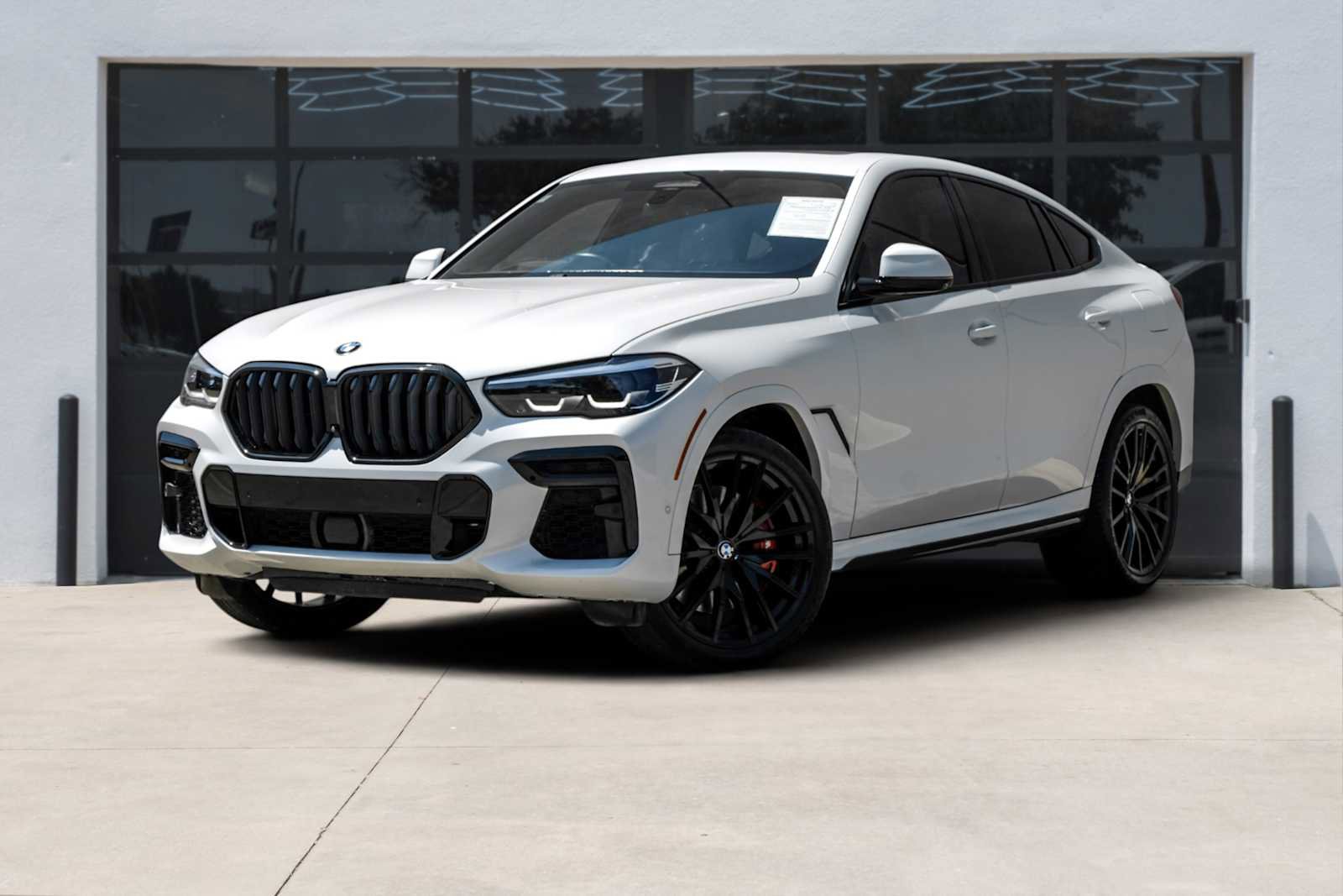 Used 2022 BMW X6 M50i