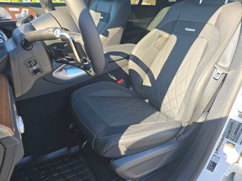 New 2026 Mercedes-Benz GLE 53 AMG 4MATIC Coupe image 23