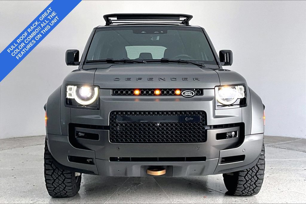 Used 2025 Land Rover Defender 110 AWD/4WD image 3