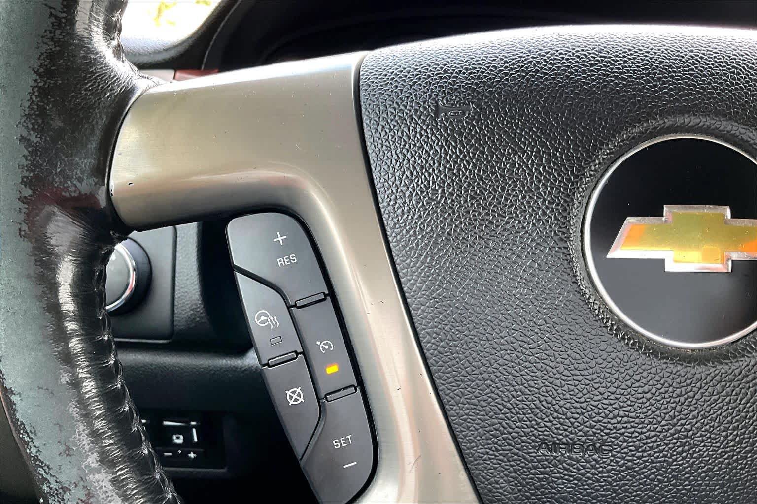 Used 2012 Chevrolet Avalanche LTZ AWD/4WD image 23