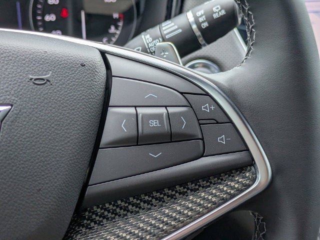 New 2026 Cadillac XT5 Sportv w/ LPO, Floor Liner Package AWD/4WD image 28